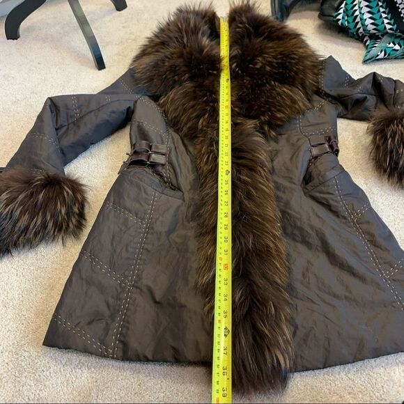 EVOLUZIONE by Rosa Mori brown winter puffer coat with Racoon trim collar/cuffs M - Picture 12 of 14